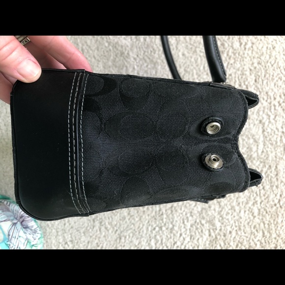 Coach Purse Black - Picture 6 of 9